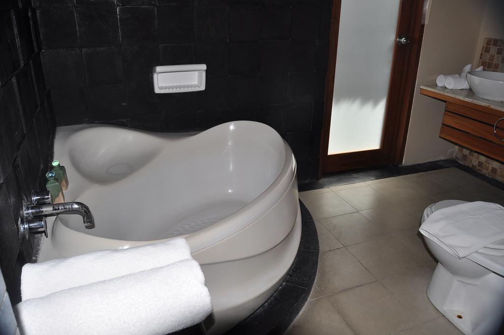 D'Alang Alang Villas Seminyak Zewnętrze zdjęcie